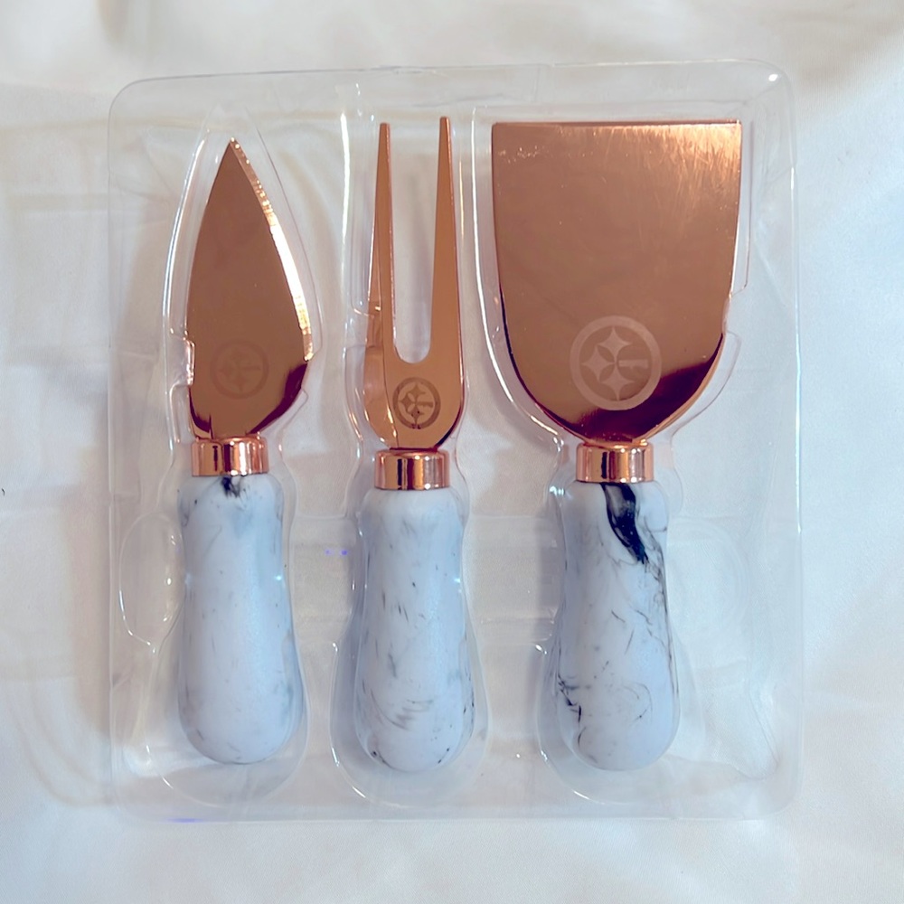 Steelers themed cheese charcuterie board utensils